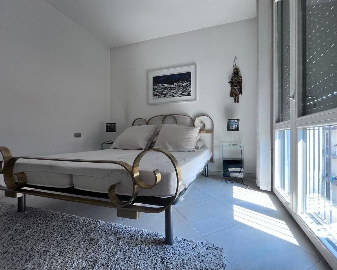 Villa Fenix Milano Екстер'єр фото