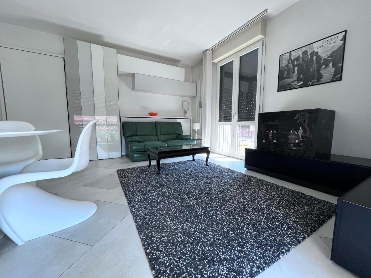 Villa Fenix Milano Екстер'єр фото