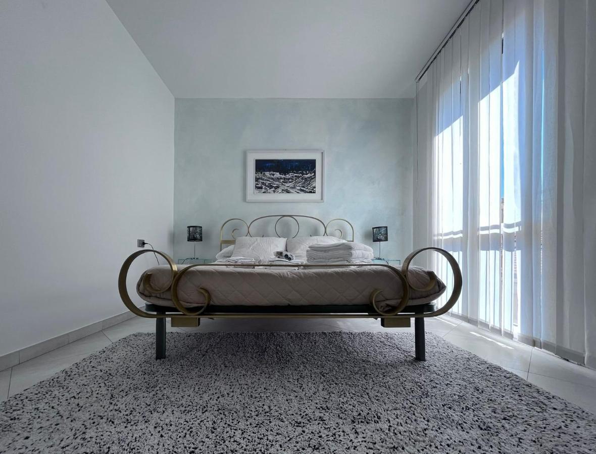 Villa Fenix Milano Екстер'єр фото